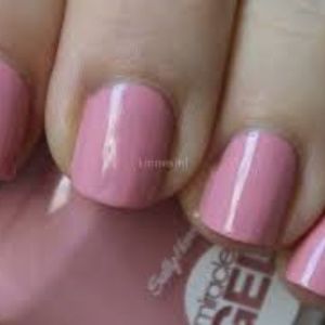 Sally Hansen Gel - Throwing Shade - 250